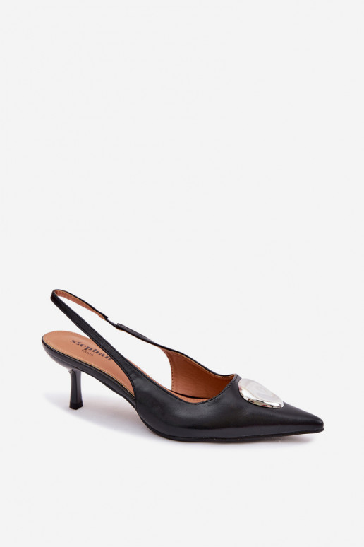 Moteriškos basutės su plonais kulniukais Su puošniais Detalem juodos spalvos Isadora