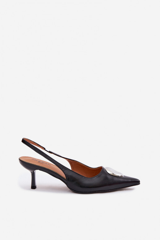 Moteriškos basutės su plonais kulniukais Su puošniais Detalem juodos spalvos Isadora