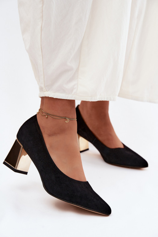 BateliaisuĮjungtaturalnego iš zomšosu su kulniukais Vinceza 66921 juodos spalvos