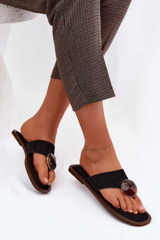 lygiapadžiai Šlepetės Šlepetės Moteriškas su ornamentais iš eko zomšosoĮe juodos spalvos Selvessa