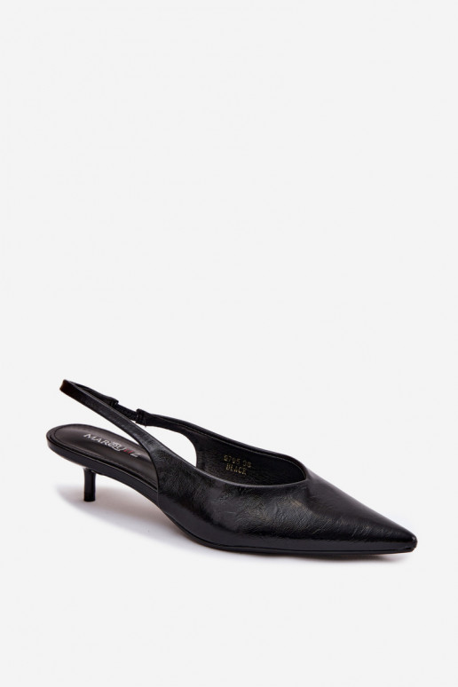 Lakuotos basutės moterimssuImitacji Skóry su kulniukais juodos spalvos Averelle