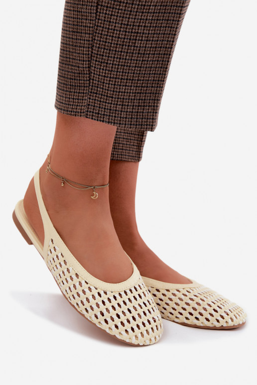 Moteriškos basutės su ažūro elementais geltonos spalvos Selviora