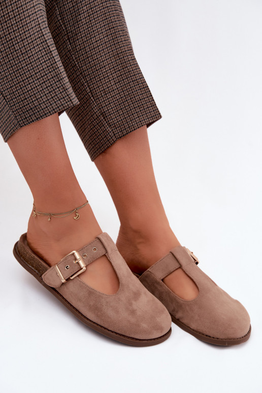 Moteriškos šlepetės MulesuImitacji iš zomšosu smėlio spalvos Melvia