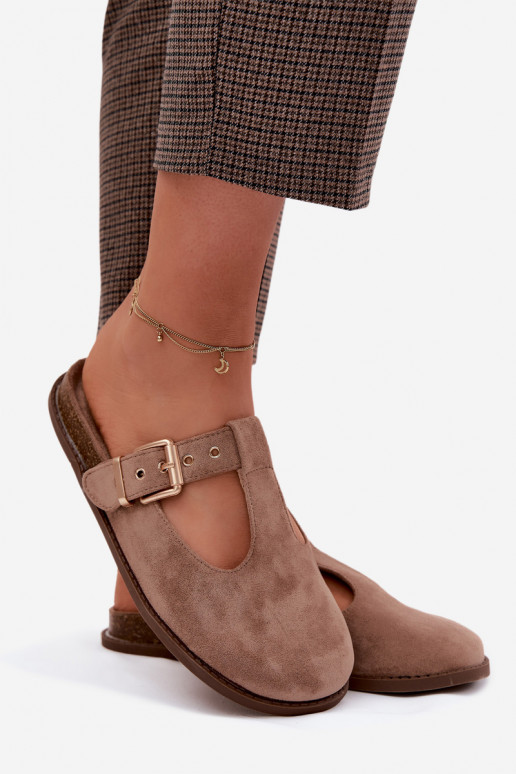 Moteriškos šlepetės MulesuImitacji iš zomšosu smėlio spalvos Melvia