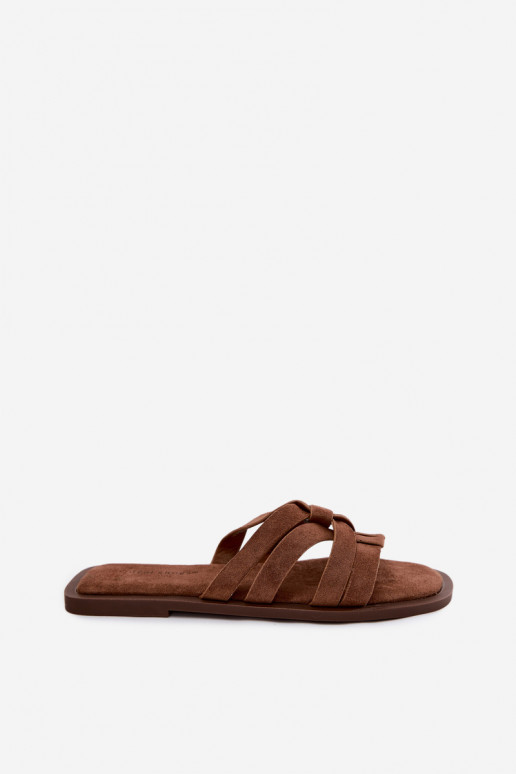 Šlepetės Moteriškas butas su juostelėmis Imitacja iš zomšosu rudos spalvos Calvia