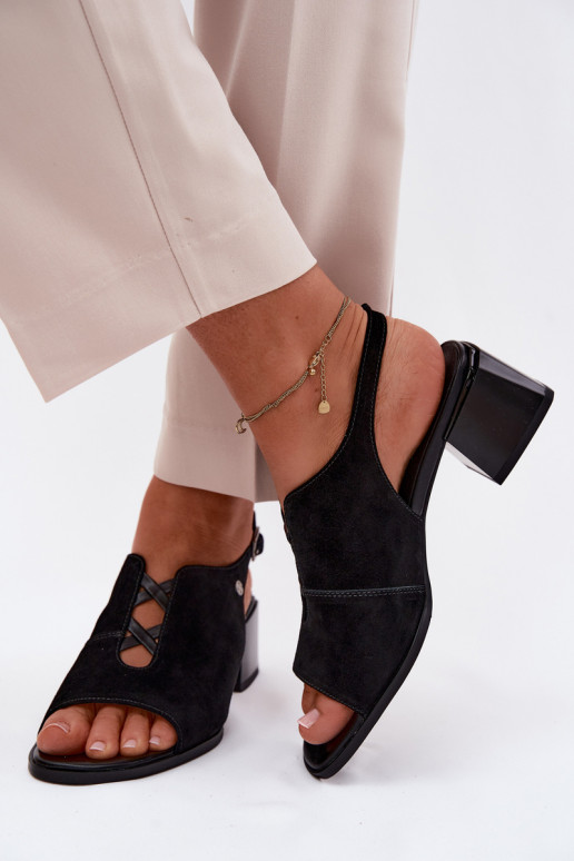 basutėssuĮjungtaturalnego iš zomšosu su kulniukais Tai turiciejka K7521-01 juodos spalvos