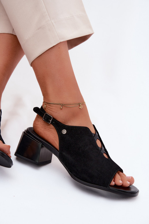 basutėssuĮjungtaturalnego iš zomšosu su kulniukais Tai turiciejka K7521-01 juodos spalvos