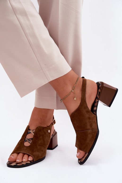 basutėssuĮjungtaturalnego iš zomšosu su kulniukais Tai turiciejka K7521-14 rudos spalvos