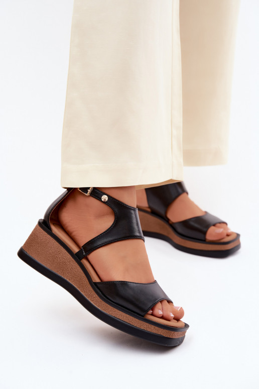 Oda Platforminės basutės Tai turiciejka K7471-01 juodos spalvos