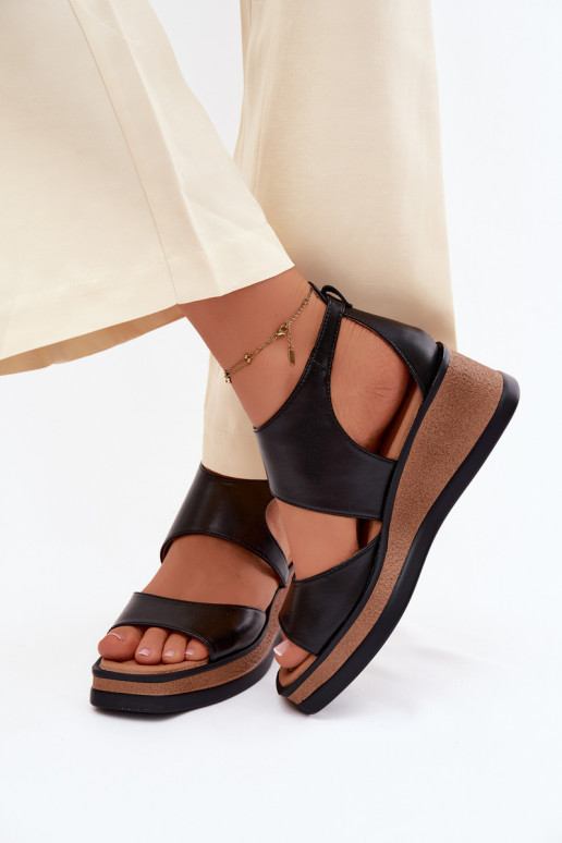 Oda Platforminės basutės Tai turiciejka K7471-01 juodos spalvos