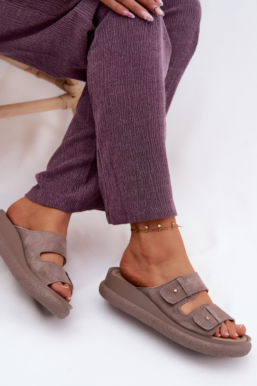 Oda Moteriškos zomšinės šlepetės su platforma Vinceza 66916 smėlio spalvos