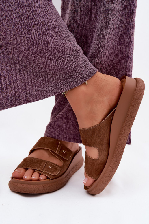 Oda Moteriškos zomšinės šlepetės su platforma Vinceza 66916 rudos spalvos