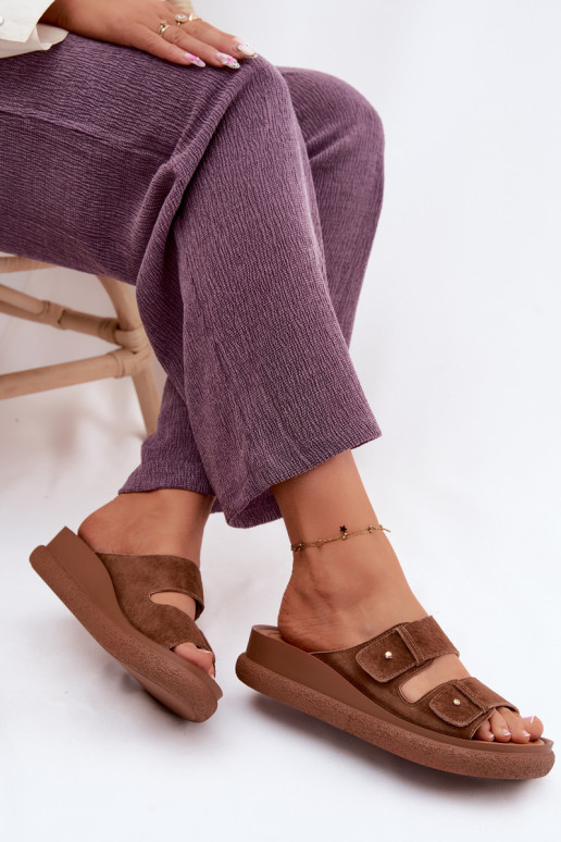 Oda Moteriškos zomšinės šlepetės su platforma Vinceza 66916 rudos spalvos