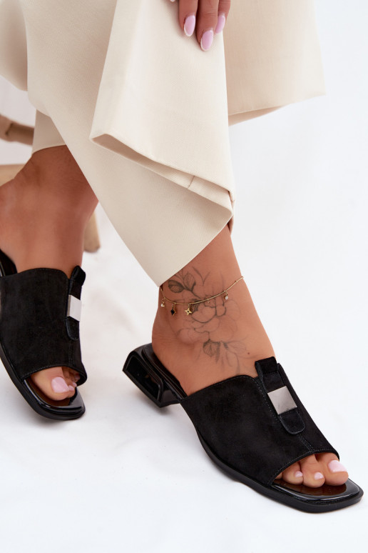 Elegantiško stiliaus Moteriškos šlepetės natūralios zomšosoĮa D&A JC61-1002 juodos spalvos