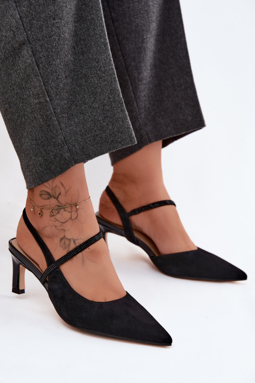 Oda Elegantiški zomšiniai aukštakulniai Ze Zdobionym Juostelėsem D&A CR61-3048 juodos spalvos