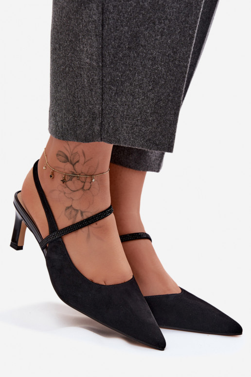 Oda Elegantiški zomšiniai aukštakulniai Ze Zdobionym Juostelėsem D&A CR61-3048 juodos spalvos