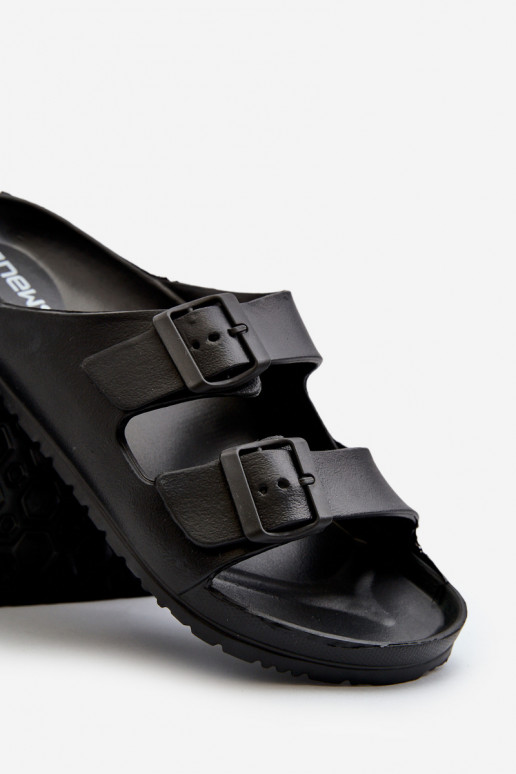 Šlepetės vyrams  Lengvos šlepetės su sagtimis juodos spalvos Avatara