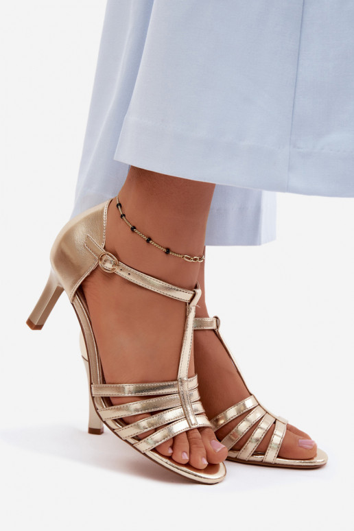 Moteriškos basutės su juostelėmis Įjungta Smukłym Obcasie Sergio Leone SK132 aukso spalvos