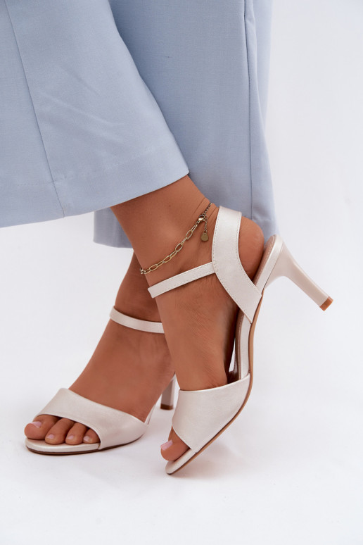 Moteriškos basutės Įjungta Smukłym Obcasie Sergio Leone SK347 sidabro spalvos