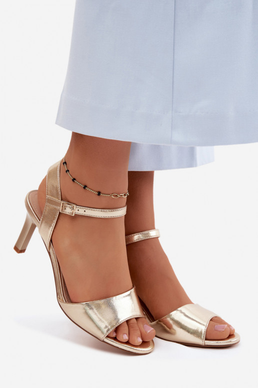 Moteriškos basutės Įjungta Smukłym Obcasie Sergio Leone SK347 aukso spalvos