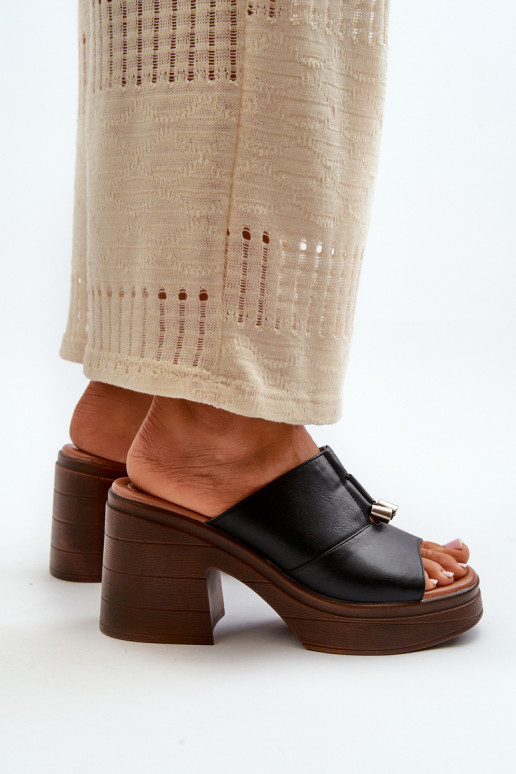 Moteriškos šlepetės iš eko odos su platforma I Klocku juodos spalvos Dafira