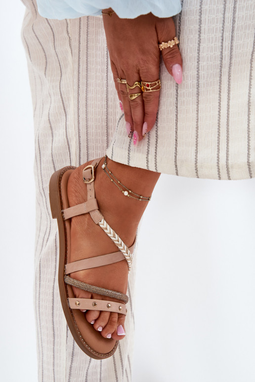 Lygiapadės basutės su dirželiais Vinceza 17379 dramblio kaulo spalvos