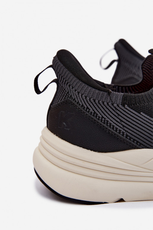 sportiniai bateliai vyrams  Sneakers modelio batai Įsispiriamo modelio su platforma Kobbo 102421 juodos spalvos