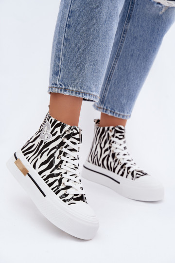 Laisvalaikio bateliai su platforma Zebra Meloria 2