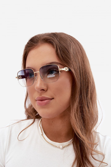 Akiniai nuo saulės su plonais rėmeliais ir UV filtru, mėlynos spalvos
