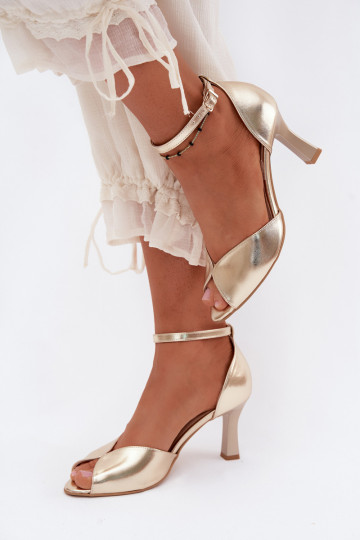 Auksinės spalvos moteriškos basutės ant smulkaus kulno Zazoo 1120