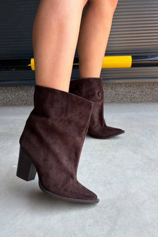 Moteriški aulinukai su smailiu priekiu šokolado spalvos Hileta