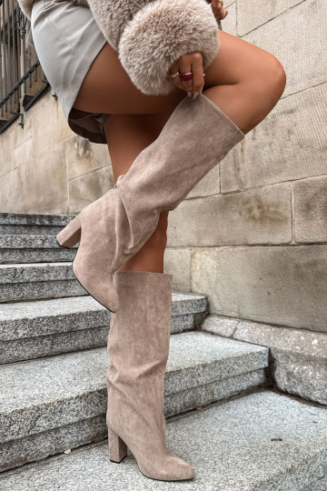įsispiriami ilgaauliai batai su kulniukais smėlio spalvos Emeline 2
