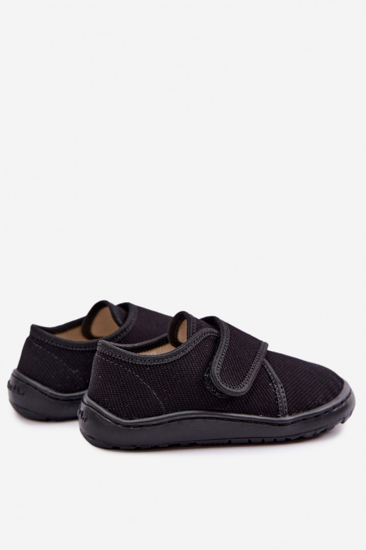 Vaikiškos šlepetės berniukams su lipniais užsegimais Barefoot Froddo G1700438-15 juodos spalvos