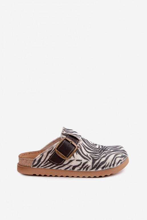 Zebra moteriškos klumpės su sagtimis DJ000016