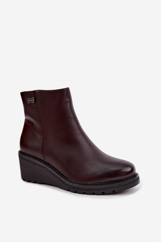 pašiltinti Aulinukai su platforma Į Pilį bordo spalvos Larisae