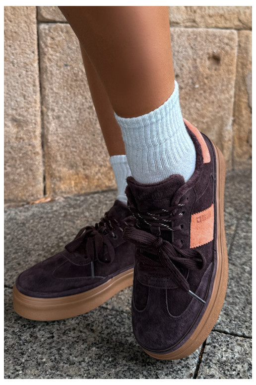 dirbtinės zomšos sneakers modelio batai moterims pašiltinti Big Star UU274770 šokolado spalvos
