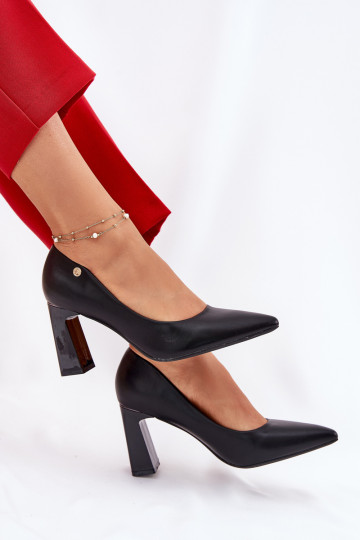Elegantiško stiliaus bateliai ant stulpelio Vinceza 62221 juodos spalvos