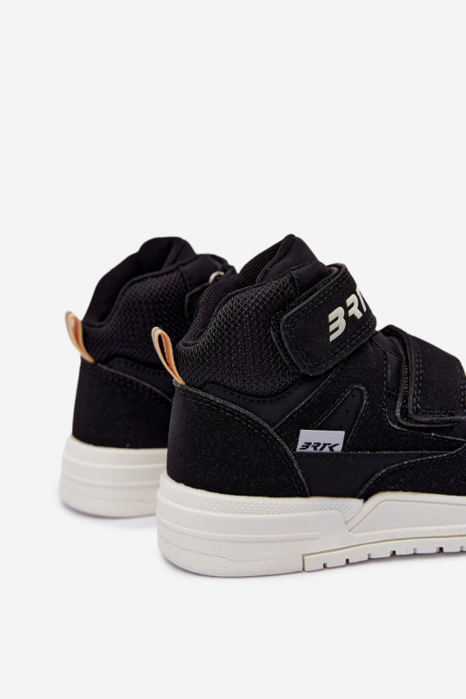 Sneakeriai berniukams Bartek 8800011 juodos spalvos