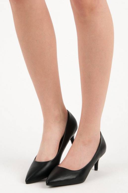 Juodi bateliai su mini kulniukais 123-3B  - 6 Juodi bateliai su mini kulniukais 123-3B  - 6