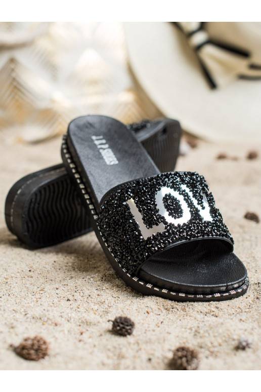 Šlepetės su platforma LOVE