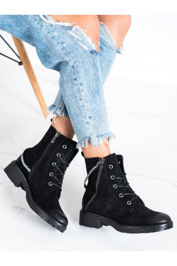 Aulinukai su dekoruotais...