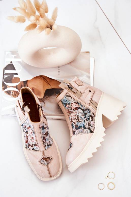 Aulinukai smėlio spalvos