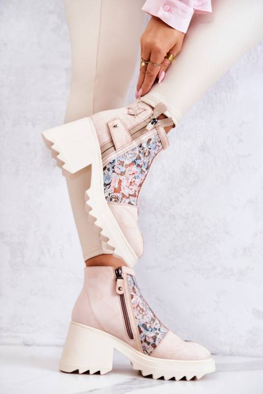 Aulinukai smėlio spalvos