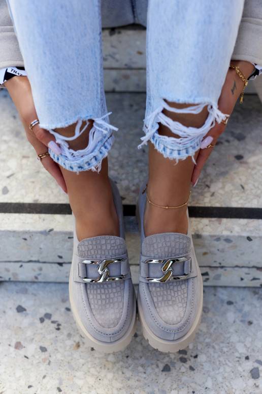 Madingi batai iš zomšos pilkos...