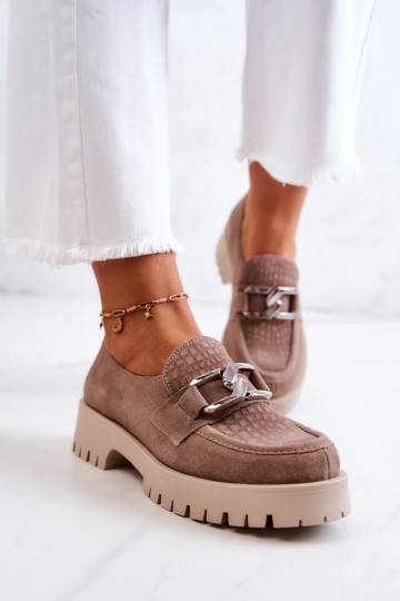 Madingi iš zomšos batai...