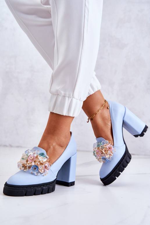 Elegantiško stiliaus vateliai su... Elegantiško stiliaus vateliai su...