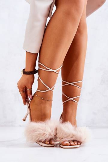 Basutės su plonais...