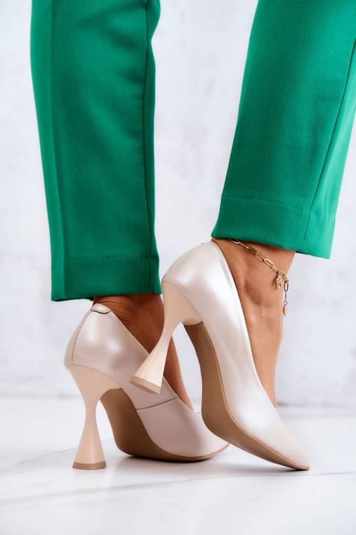 Madingi bateliai Shoes smėlio spalvos Madingi bateliai Shoes smėlio spalvos