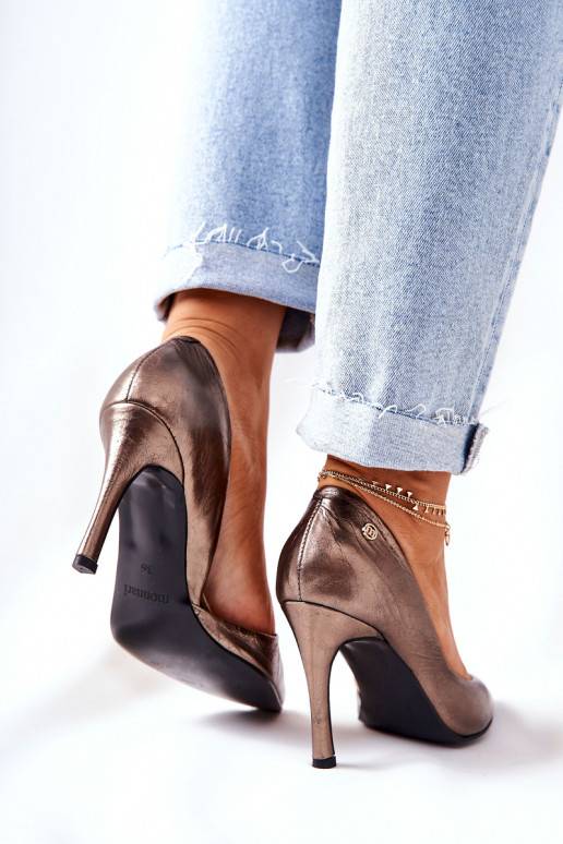 Aukštakulniai bateliai smailiomis...