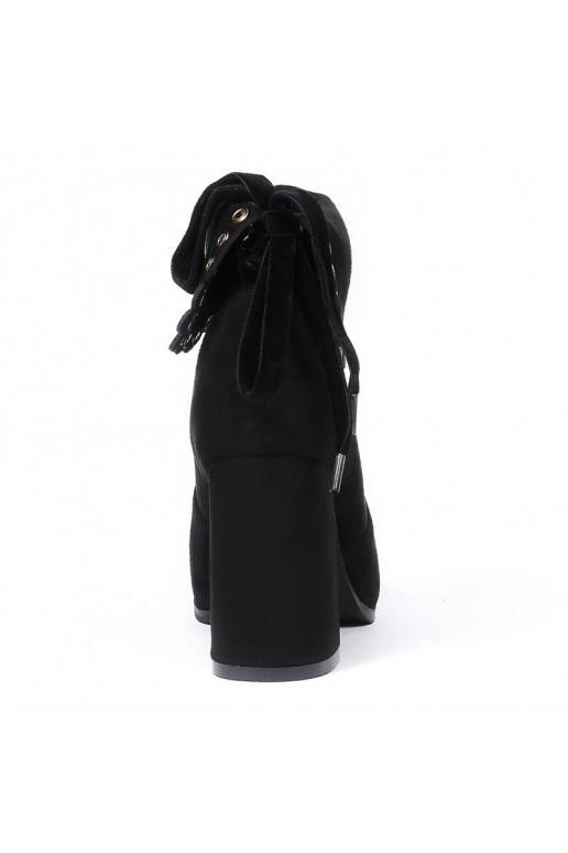 Juodi Seastar aulinukai M268B Juodi Seastar aulinukai M268B